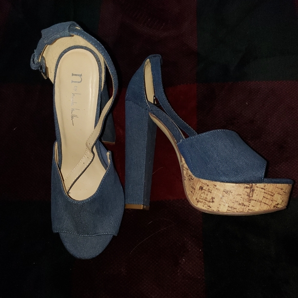 New Nicole Miller cork wedge sandal size 7 - Picture 6 of 6